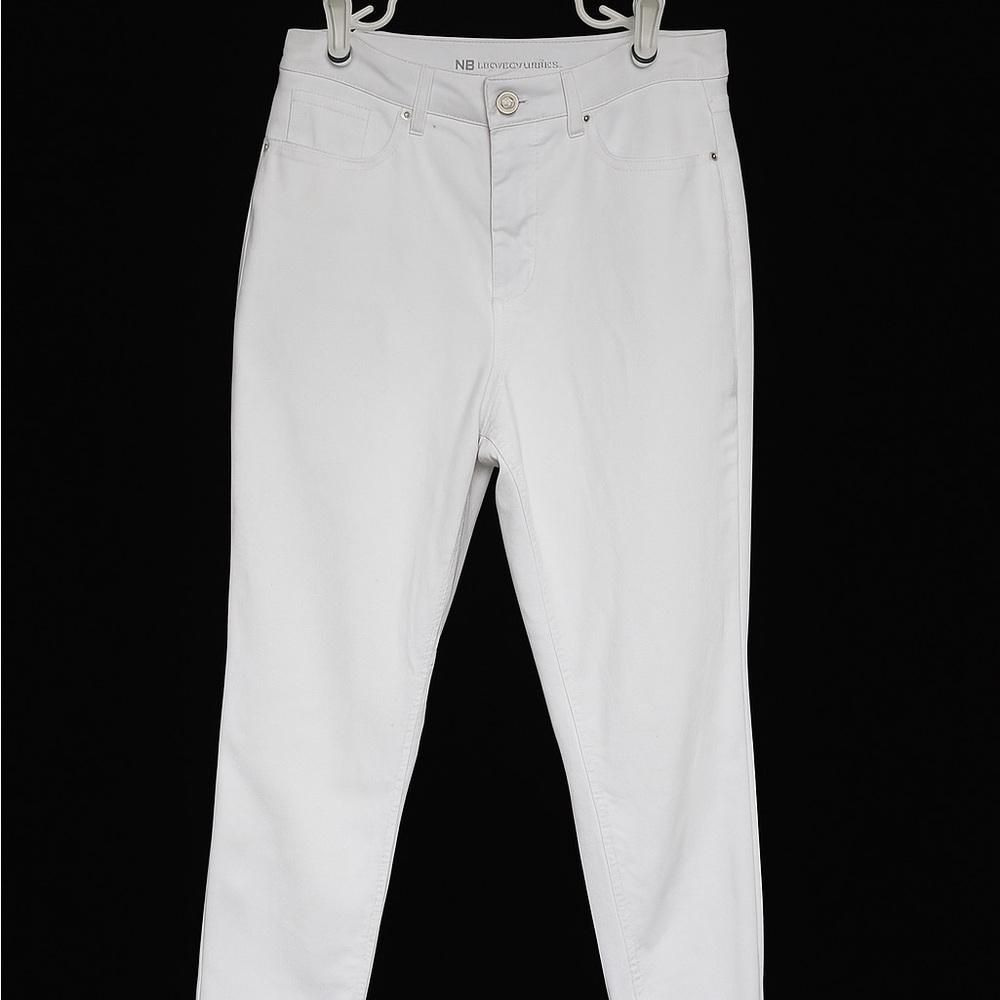 No Boundaries women White Chinos